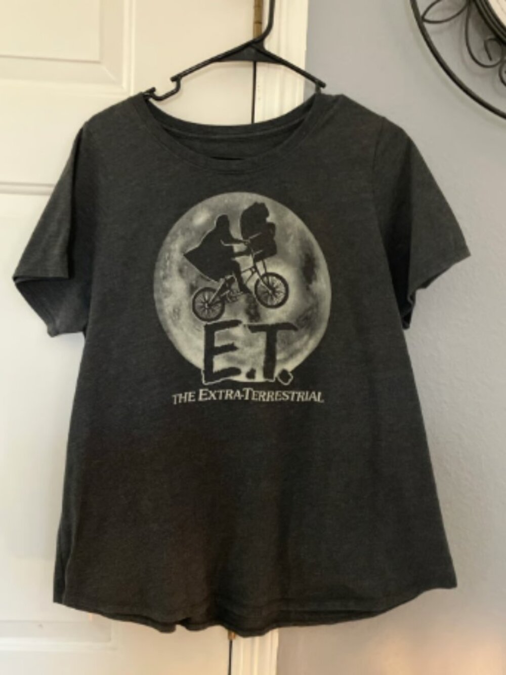 ET Graphic T-shirt size 1X